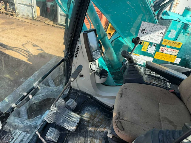 2013 kobelco sk140srlc-3 banden graafmachine - afbeelding 15 van  17