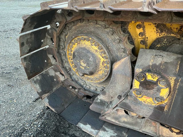 2013 komatsu d65px-17 bulldozer - afbeelding 18 van  42