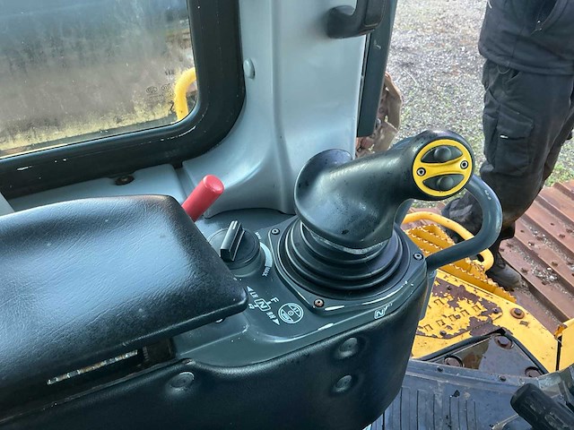 2013 komatsu d65px-17 bulldozer - afbeelding 5 van  41