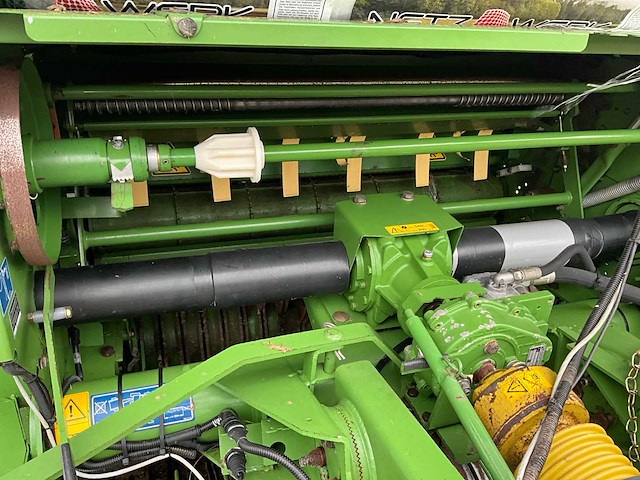 2013 krone comprima cf 155 xc balenpers - afbeelding 32 van  41