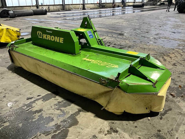 2013 krone easy cut 32 front schijvenmaaier - afbeelding 1 van  18