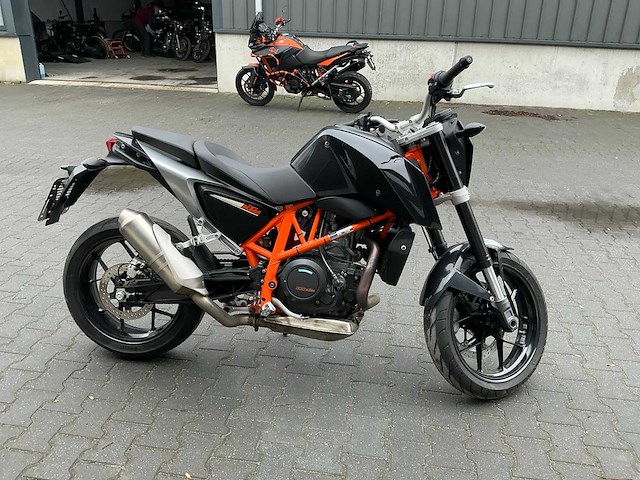 2013 ktm 690 duke motorfiets - afbeelding 15 van  19