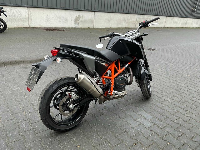 2013 ktm 690 duke motorfiets - afbeelding 16 van  19
