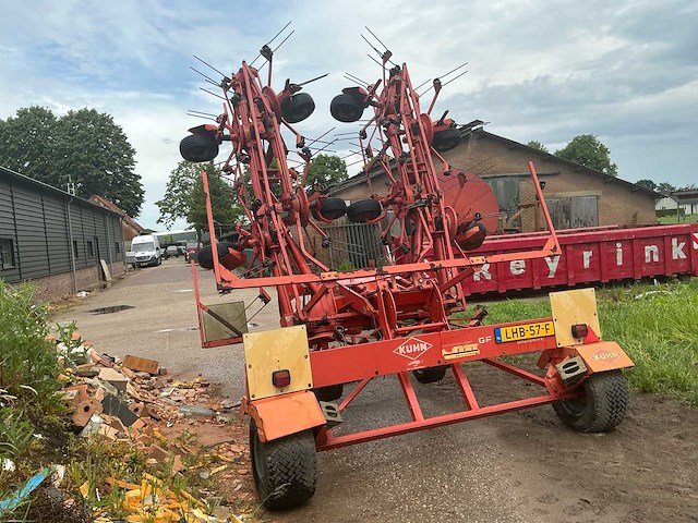 2013 kuhn gf10601to hooischudder - afbeelding 18 van  24