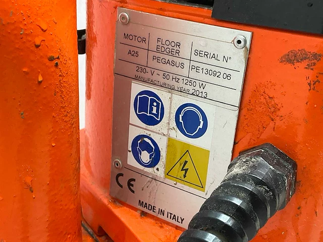 2013 künzle & tasin pegasus kantenschuurmachine 300mm - afbeelding 3 van  4