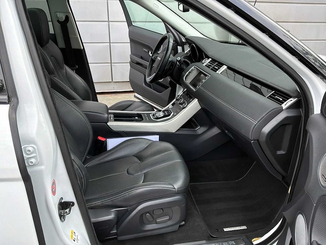 2013 land rover range rover evoque 2.2 sd4 4wd prestige personenauto - afbeelding 8 van  24