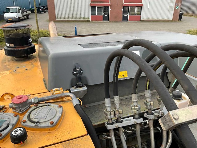 2013 liebherr lh60 c litronic op- en overslagkraan - afbeelding 14 van  58