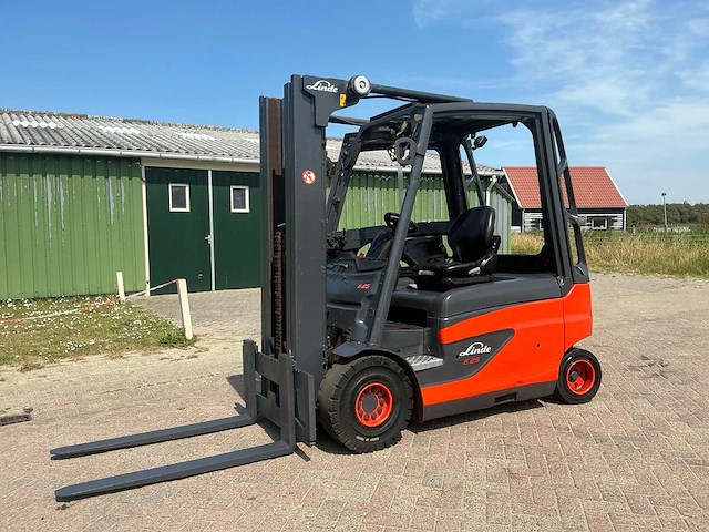2013 linde e25l-01 vorkheftruck - afbeelding 1 van  14