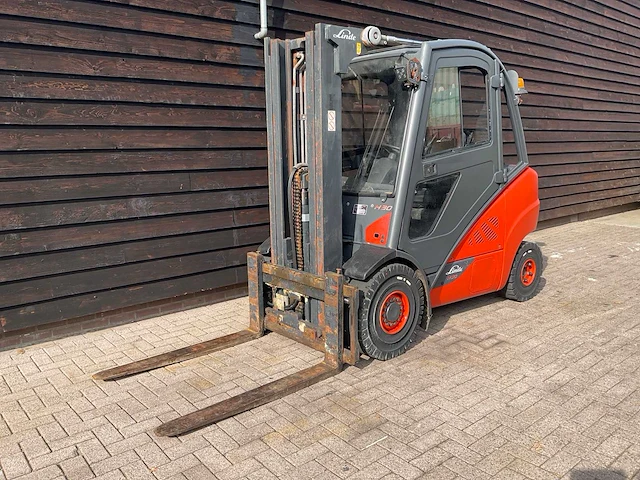 2013 linde h30d 02 vorkheftruck - afbeelding 1 van  18