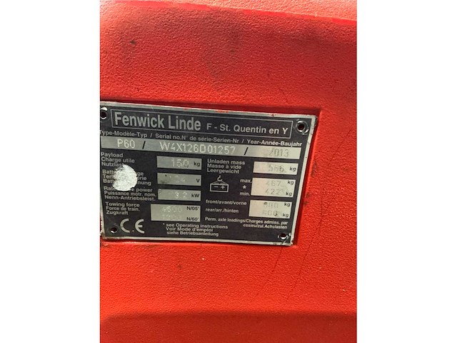 2013 linde p60 industriële trekker - afbeelding 1 van  2