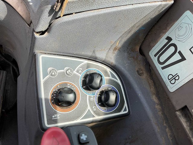 2013 manitou 840-137 verreiker - afbeelding 23 van  40