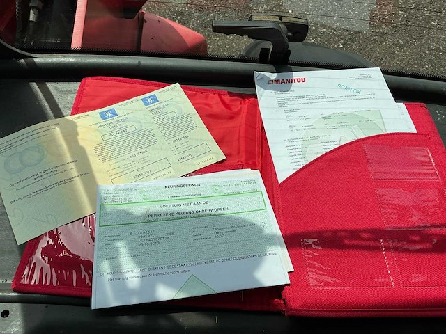 2013 manitou 840-137 verreiker - afbeelding 32 van  40