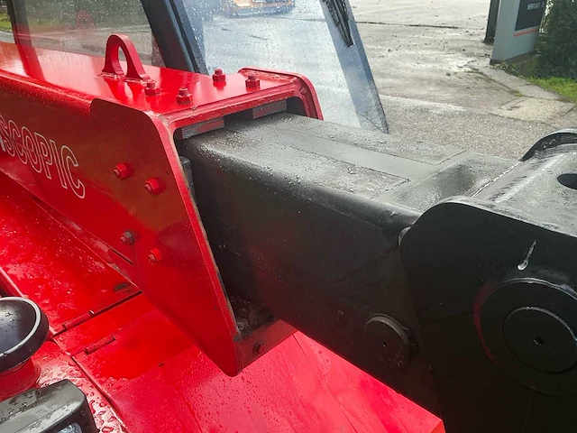 2013 manitou bt 420 4x4 verreiker – 2.000 kg – 4 m – 4.560 uur – nl kenteken - afbeelding 6 van  25