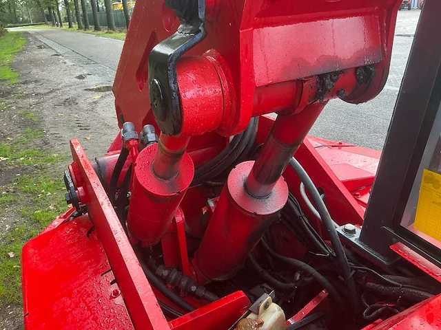 2013 manitou bt 420 4x4 verreiker – 2.000 kg – 4 m – 4.560 uur – nl kenteken - afbeelding 11 van  20