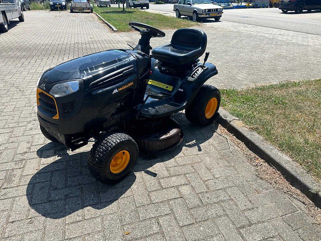 2013 mcculloch m125 zitmaaier - afbeelding 1 van  9