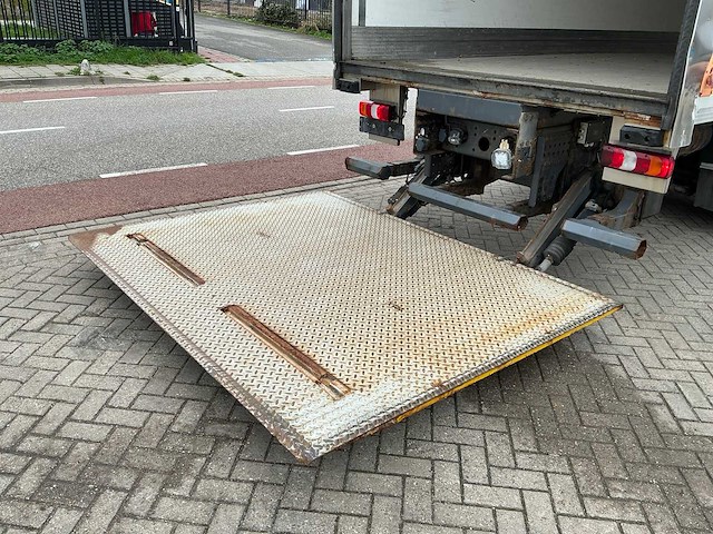 2013 mercedes-benz actros 2542 geconditioneerde vrachtwagen - afbeelding 10 van  36