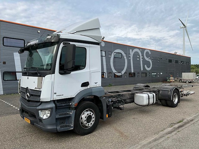 2013 mercedes-benz antos 1924 4x2 euro6 vrachtwagen - afbeelding 1 van  40