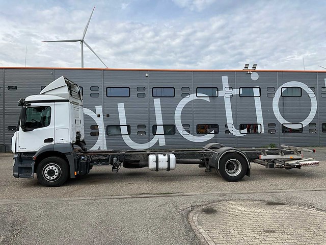 2013 mercedes-benz antos 1924 4x2 euro6 vrachtwagen - afbeelding 12 van  40