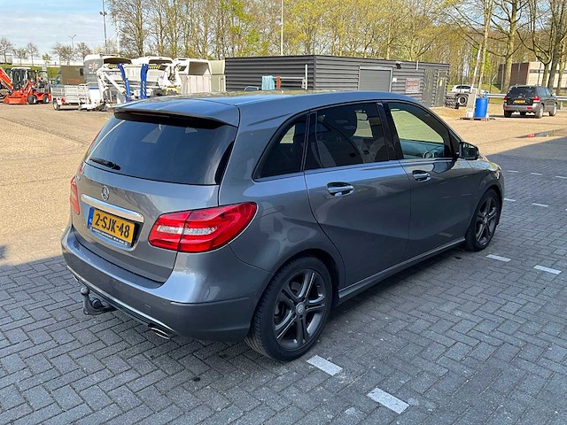 2013 mercedes-benz b-klasse 200 prestige personenauto 2-sjk-48 - afbeelding 2 van  52
