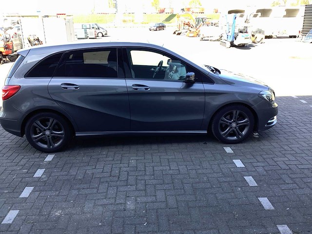 2013 mercedes-benz b-klasse 200 prestige personenauto 2-sjk-48 - afbeelding 3 van  52