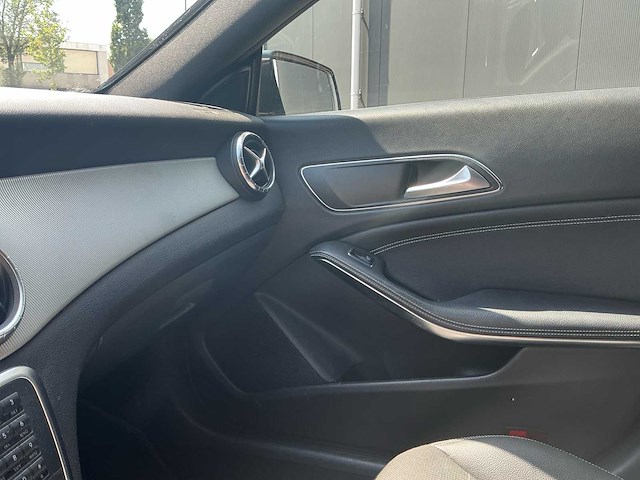 2013 mercedes-benz cla-klasse 200 edition 1 personenauto - afbeelding 3 van  8