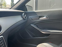 2013 mercedes-benz cla-klasse 200 edition 1 personenauto - afbeelding 3 van  8