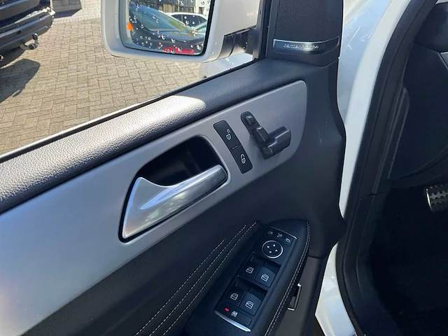 2013 mercedes-benz m-klasse 350 personenauto - afbeelding 5 van  31