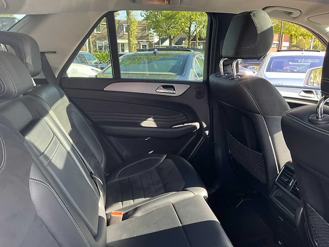 2013 mercedes-benz m-klasse 350 personenauto - afbeelding 10 van  31