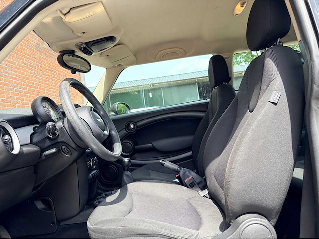 2013 mini mini 1.6 airco one chili personenauto - afbeelding 12 van  13