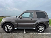 2013 mitsubishi mitsubishi pajero, vb-577-t