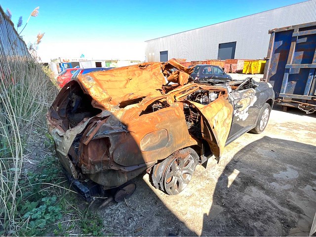 2013 mitsubishi outlander 2.0 phev instyle+ personenauto - afbeelding 2 van  2