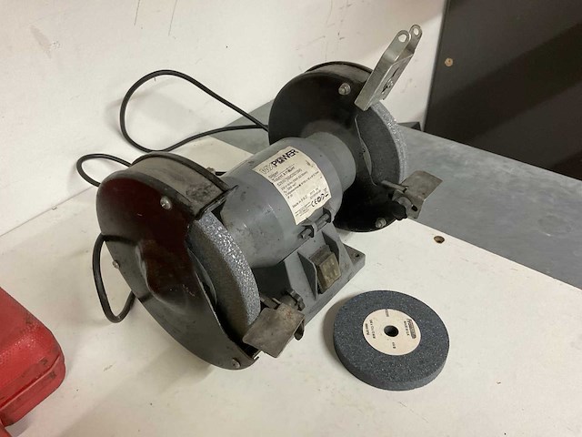 2013 mx power md3215m werkbankslijpmachine - afbeelding 2 van  5