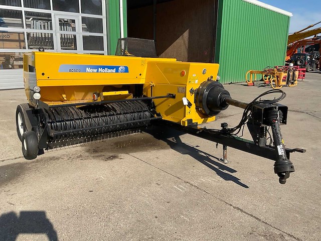 2013 new holland bc5070 kleine pakkenpers - afbeelding 10 van  15