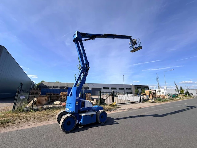 2013 niftylift hr15 nde hybride knikarmhoogwerker 15,4m - afbeelding 1 van  11