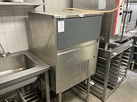2013 n.t.f sl140a-q ijsblokjesmachine - afbeelding 2 van  6