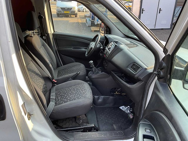 2013 opel combo 1.4 cng ecoflex bedrijfswagen vd-496-t - afbeelding 18 van  35