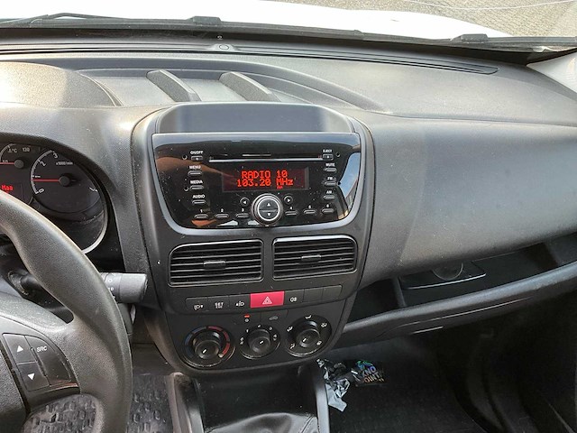 2013 opel combo 1.4 cng ecoflex bedrijfswagen vd-496-t - afbeelding 13 van  35