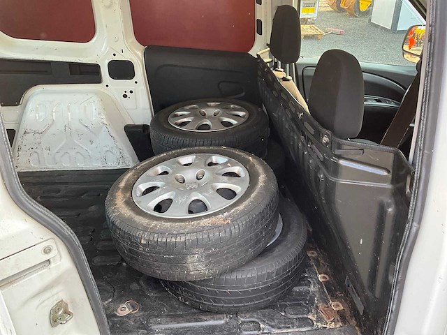 2013 opel combo 1.4 cng ecoflex bedrijfswagen vd-496-t - afbeelding 22 van  35