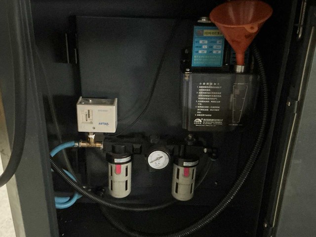 2013 optimum optimill f 4tc 3-assig bewerkingscentrum - afbeelding 4 van  15