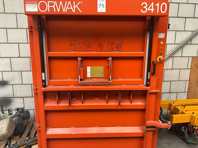 2013 orwak compactor 3410 verticale balenpers / afvalpers - afbeelding 11 van  13
