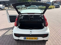 2013 peugeot 107 1.0 access basic personenauto - afbeelding 34 van  42