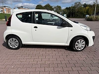 2013 peugeot 107 1.0 access basic personenauto - afbeelding 46 van  49