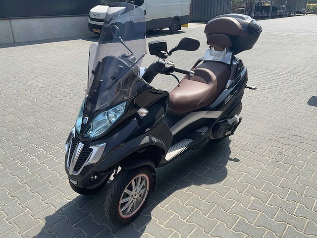 2013 piaggio - mp3 500 lt sport - motorcycle - afbeelding 1 van  17