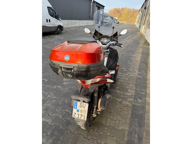 2013 piaggio mp3 300 lt motorfiets / scooter - afbeelding 3 van  9