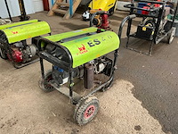 2013 pramac es4000 stroomaggregaat 3,5kva - afbeelding 1 van  8