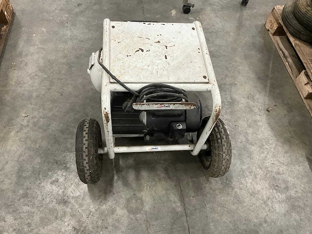 2013 pxat trx 15/279 op luchtcompressor - afbeelding 2 van  5