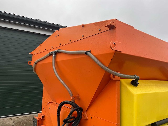 2013 rasco solid x 4.0 vhp5 zoutstrooier - afbeelding 15 van  43