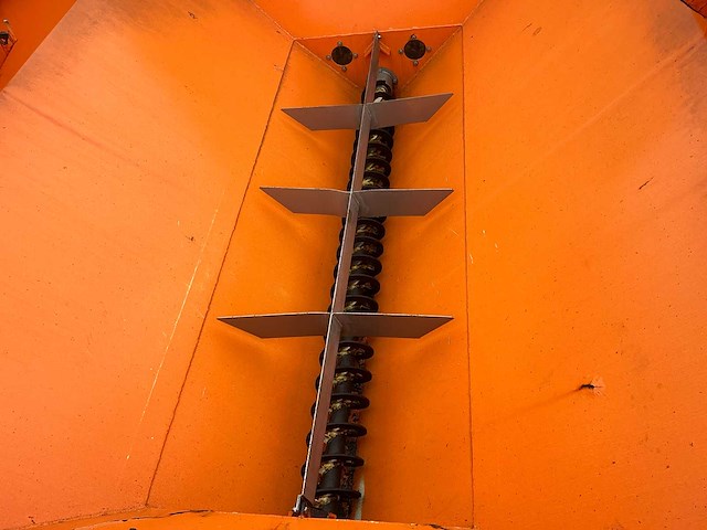 2013 rasco solid x 4.0 vhp5 zoutstrooier - afbeelding 30 van  43