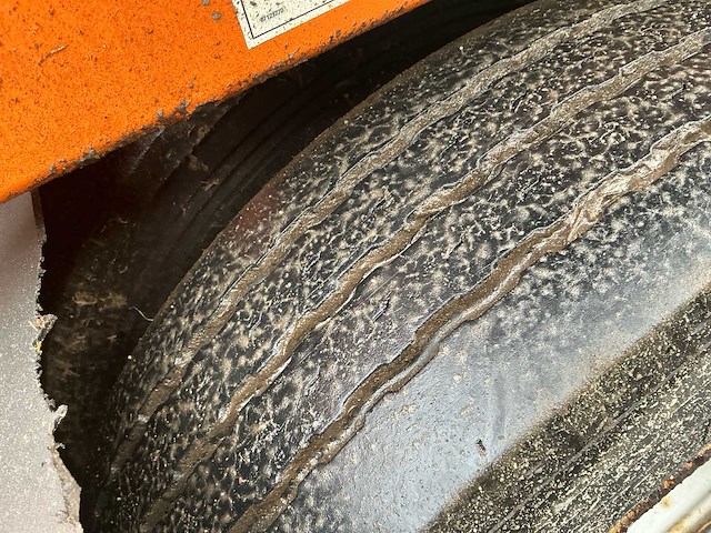 2013 rasco solid x 4.0 vhp5 zoutstrooier - afbeelding 35 van  43