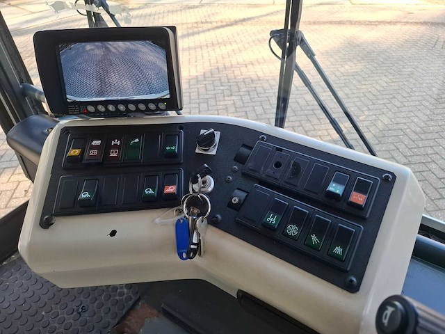 2013 ravo 530 straatveegmachine - afbeelding 9 van  11